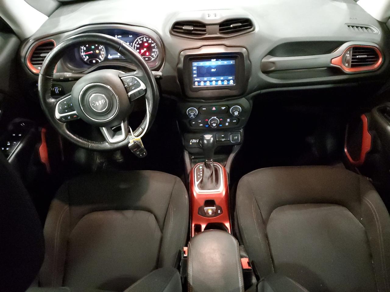 ZACCJBCB8JPJ17255 2018 Jeep Renegade Trailhawk