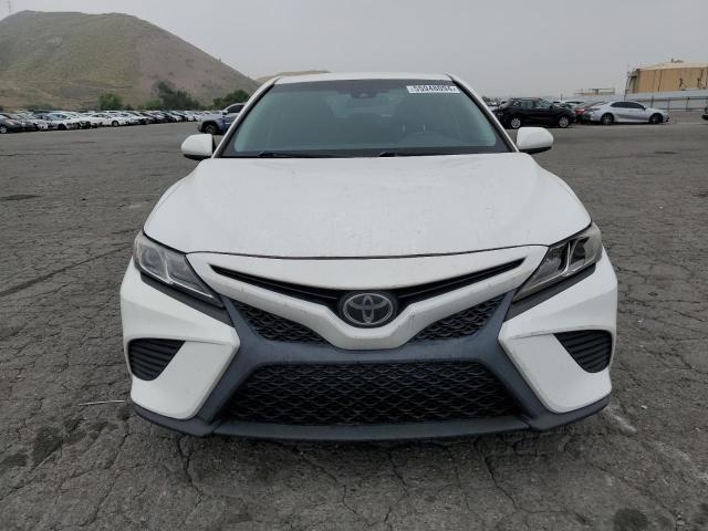 2018 Toyota Camry L VIN: 4T1B11HK7JU522194 Lot: 55948094