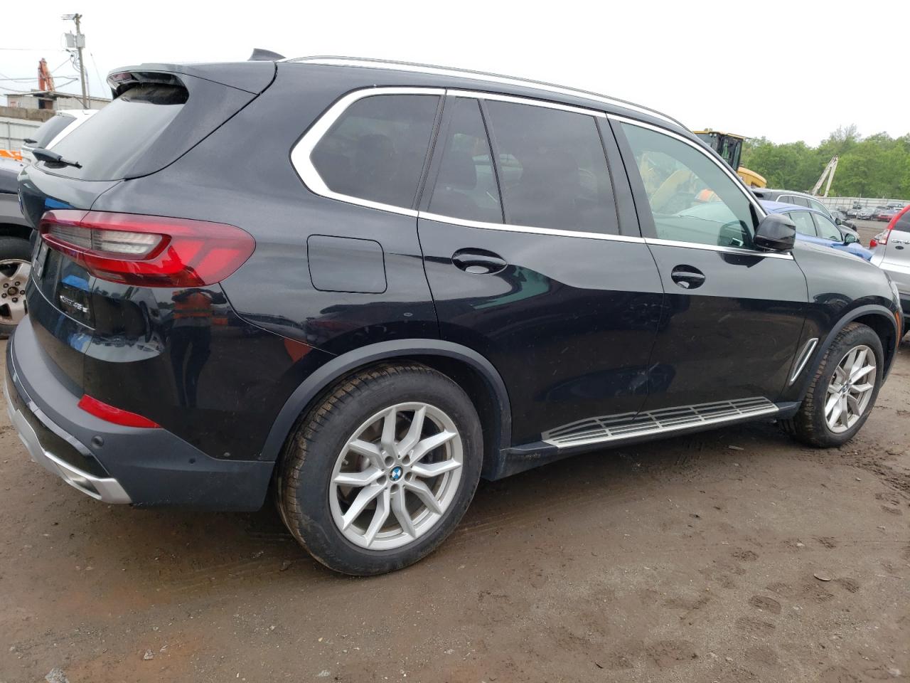 5UXTA6C03M9F17692 2021 BMW X5 xDrive45E