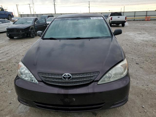 2002 Toyota Camry Le VIN: JTDBE32K220111761 Lot: 57176614