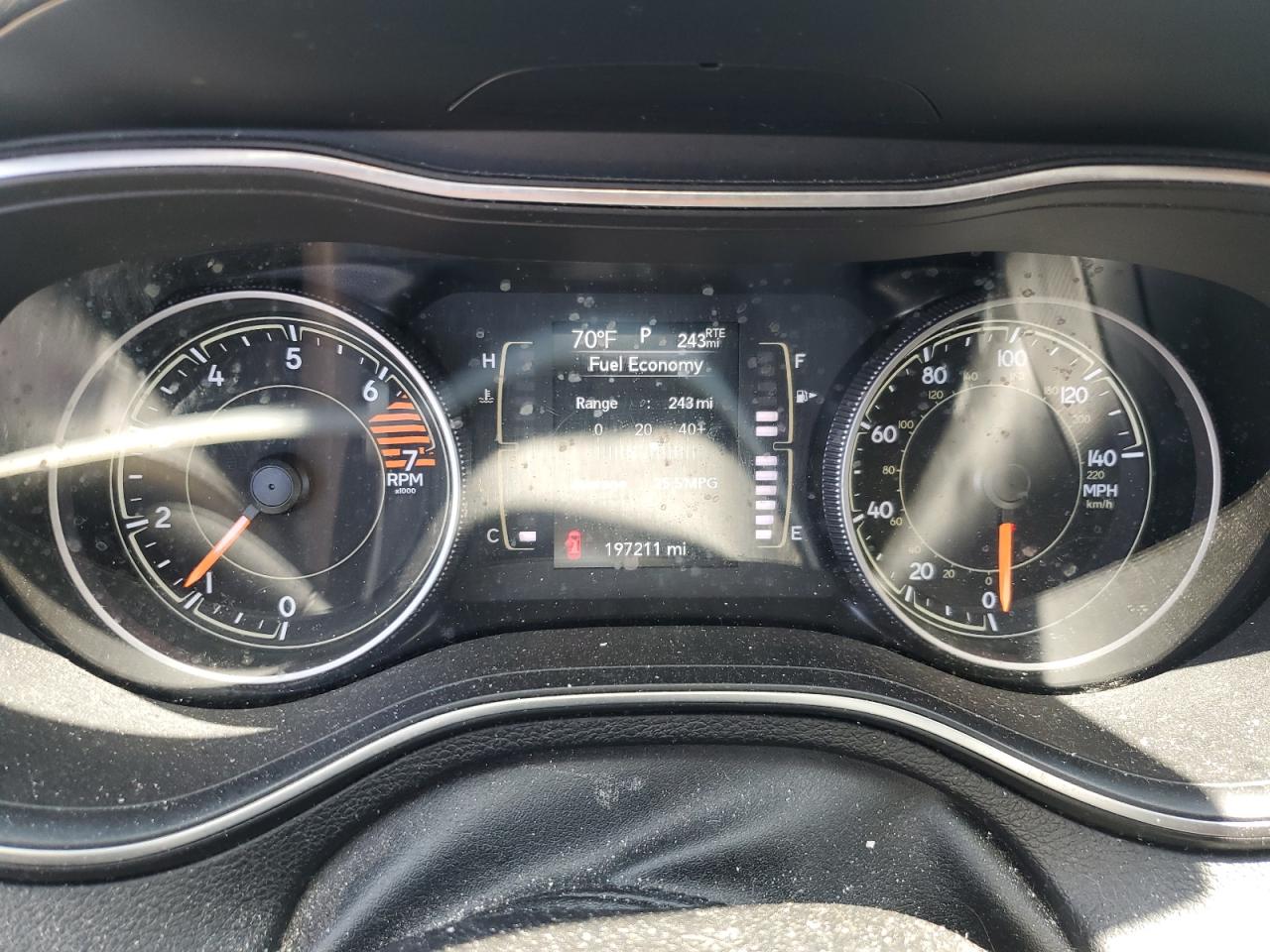 1C4PJLLB2KD184685 2019 Jeep Cherokee Latitude Plus