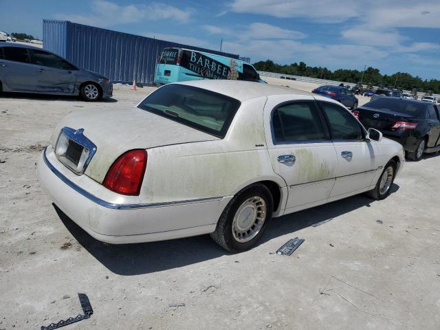 2001 Lincoln Town Car Executive VIN: 1LNHM81W61Y734360 Lot: 56165314