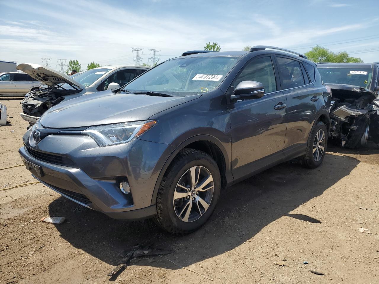 JTMRFREVXHD213444 2017 Toyota Rav4 Xle