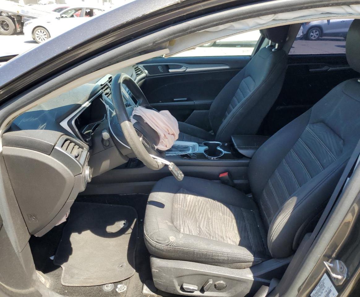 Ford Fusion se 2016