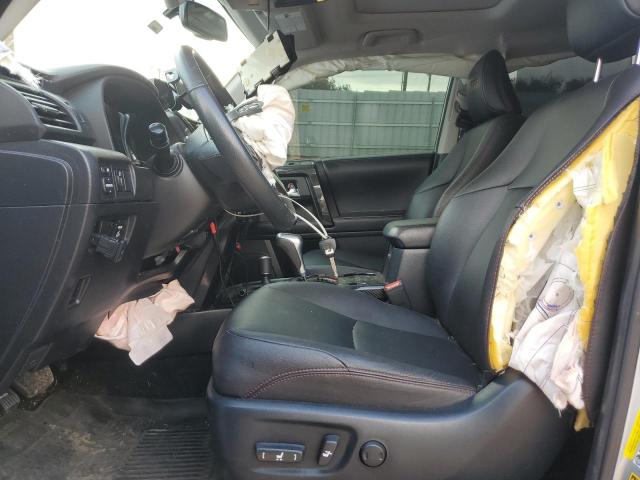 2018 Toyota 4Runner Sr5/Sr5 Premium VIN: JTEBU5JR7J5578376 Lot: 55864254