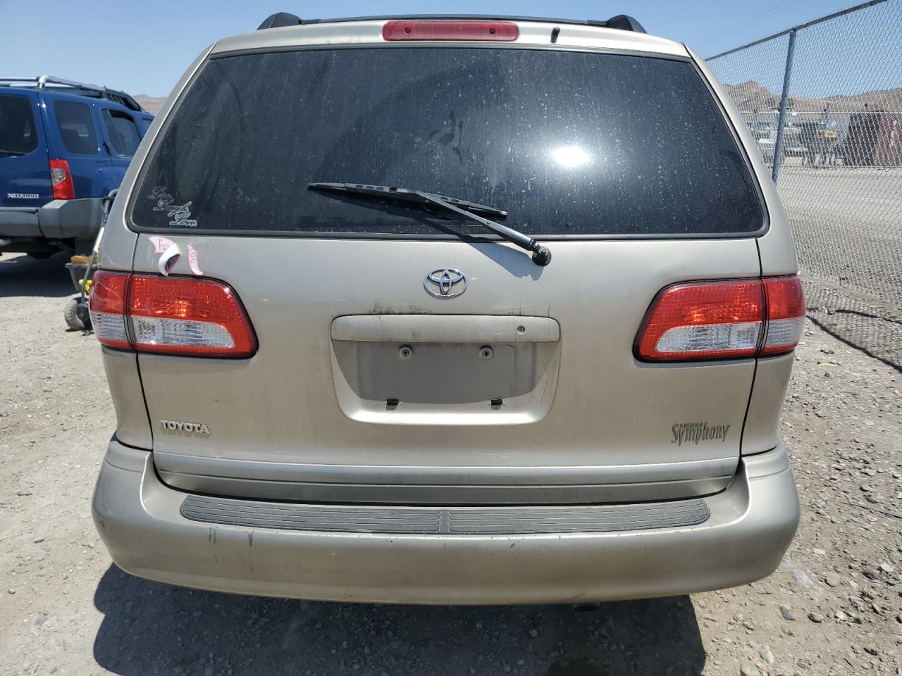 4T3ZF13C82U446154 2002 Toyota Sienna Le