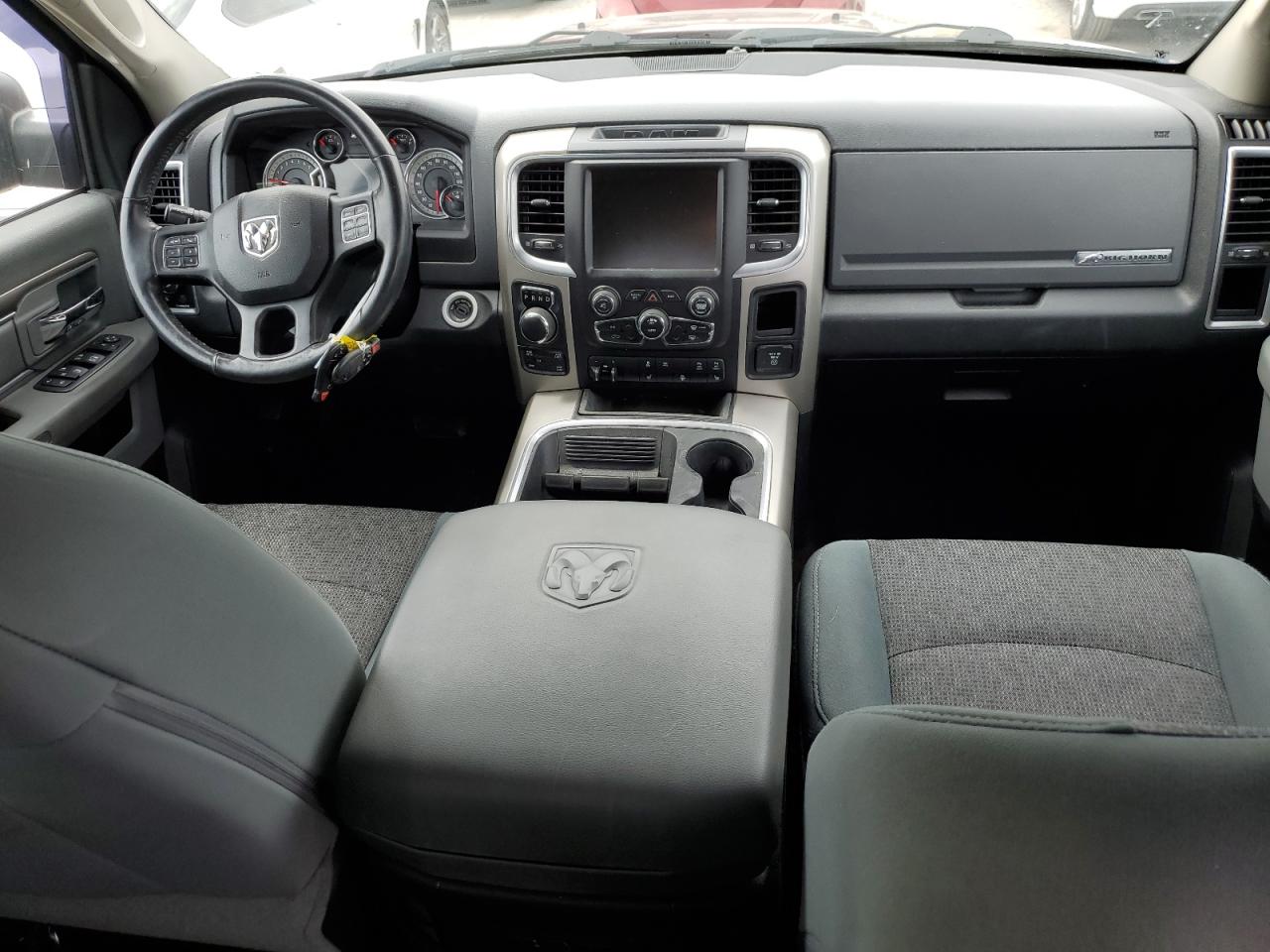 3C6RR7LT9GG215238 2016 Ram 1500 Slt