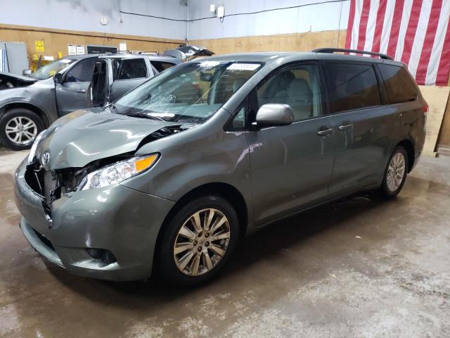 Lot #2549386794 2014 TOYOTA SIENNA LE salvage car
