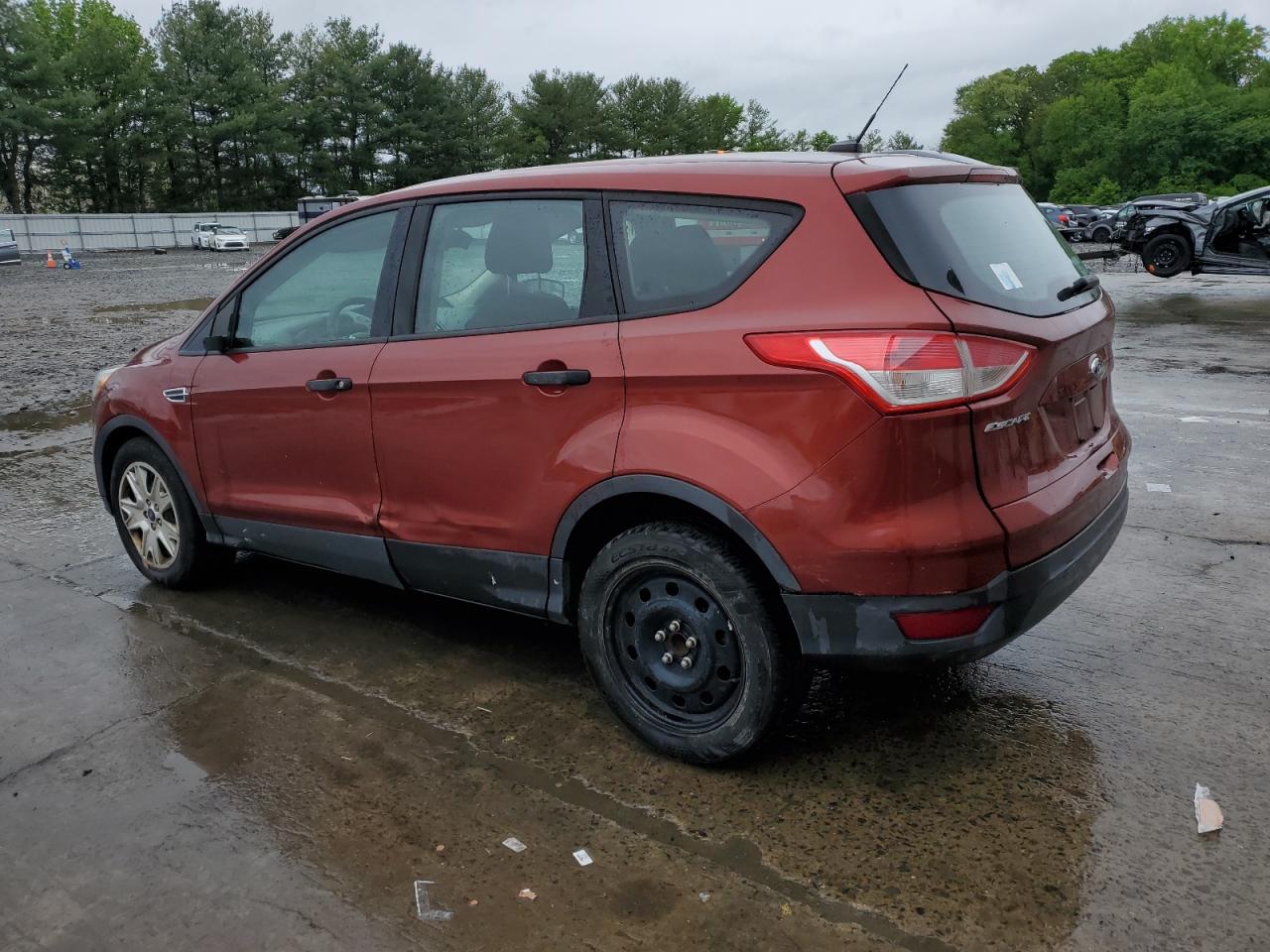 2015 Ford Escape S vin: 1FMCU0F75FUC53902