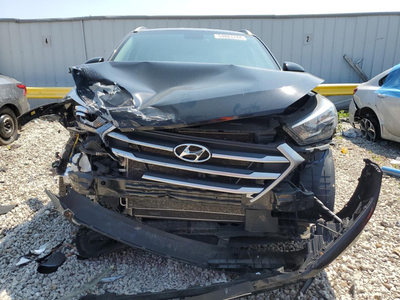 KM8J3CA4XJU643119 2018 Hyundai Tucson Sel