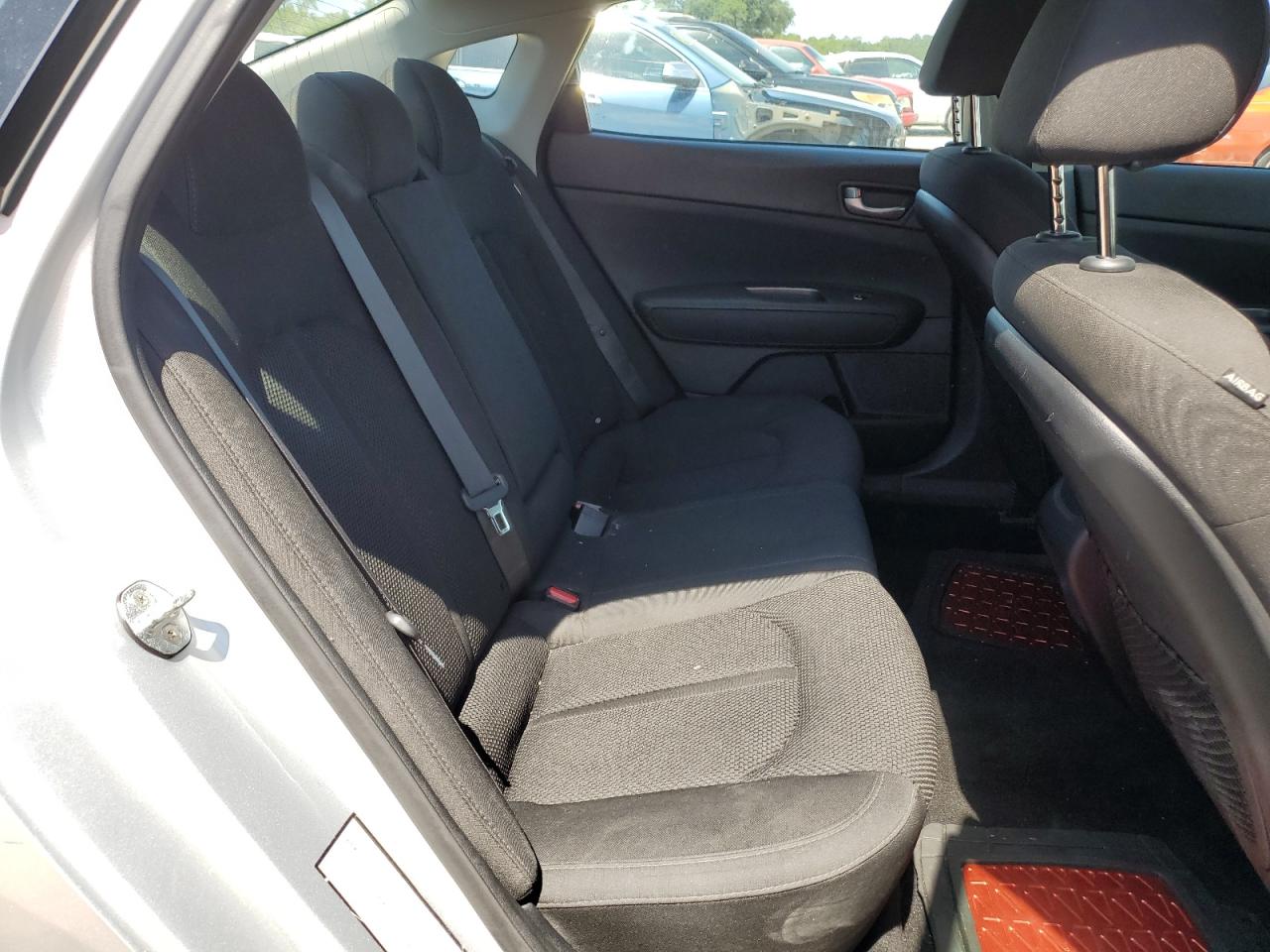 5XXGT4L35LG432086 2020 Kia Optima Lx