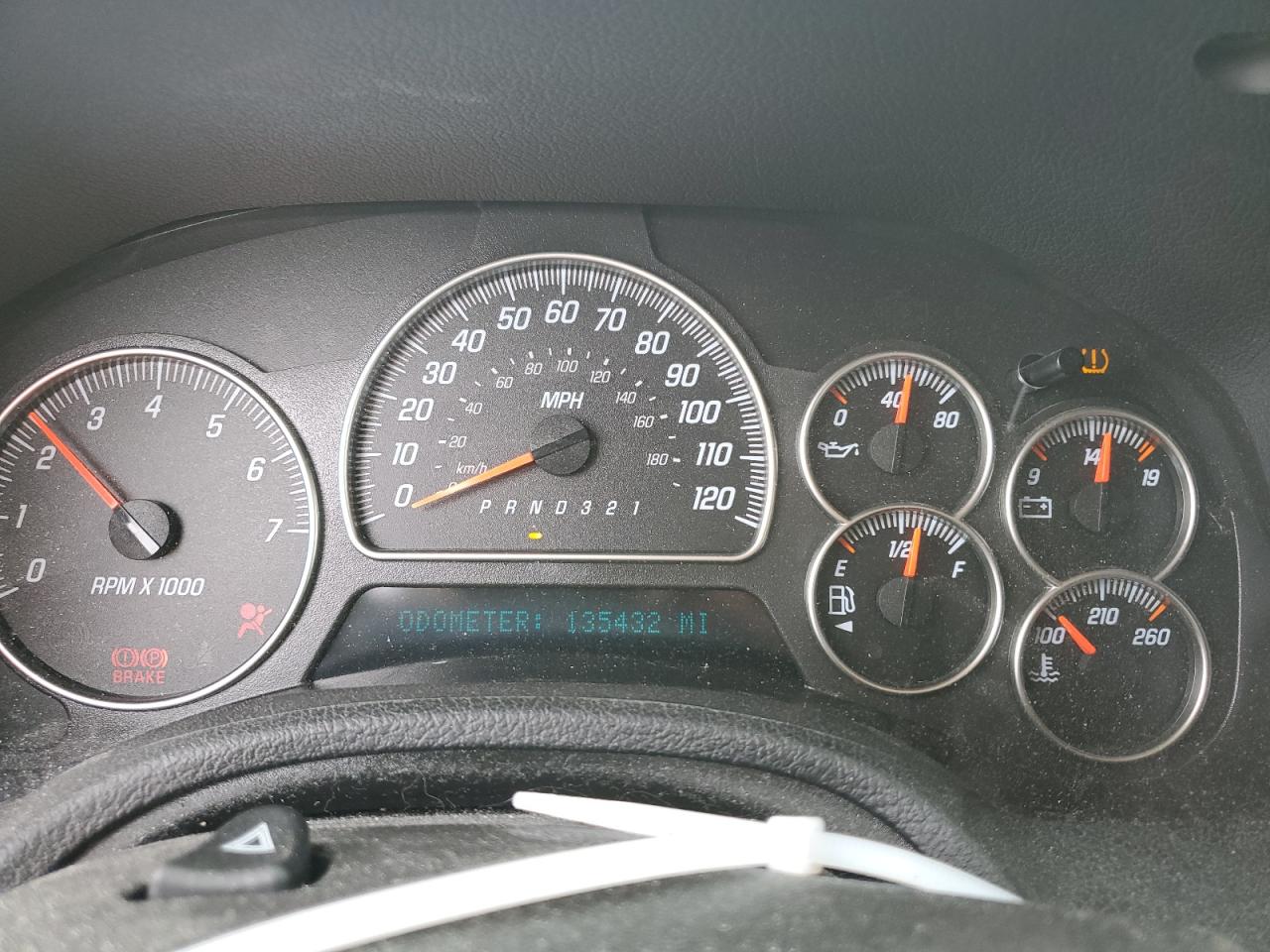 1GKDT13SX82168356 2008 GMC Envoy