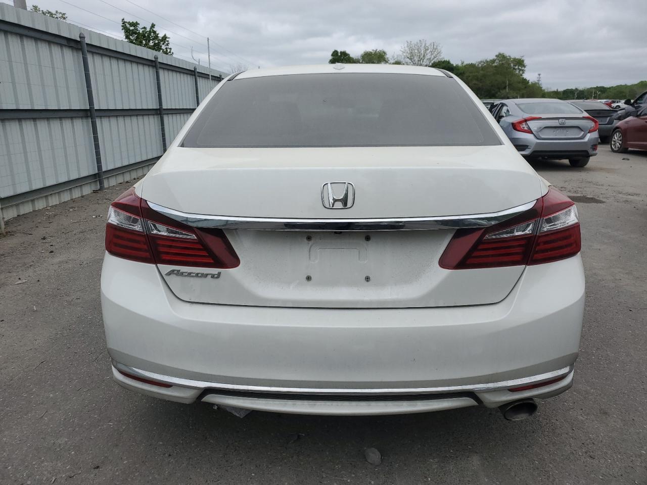 1HGCR2F84GA001718 2016 Honda Accord Exl