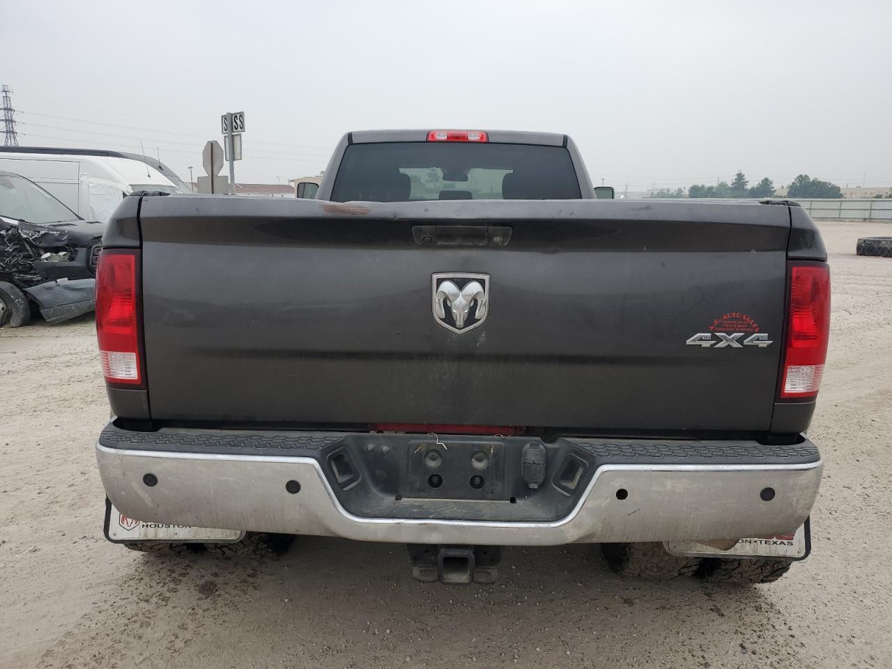 3C63RRGLXJG168739 2018 Ram 3500 St