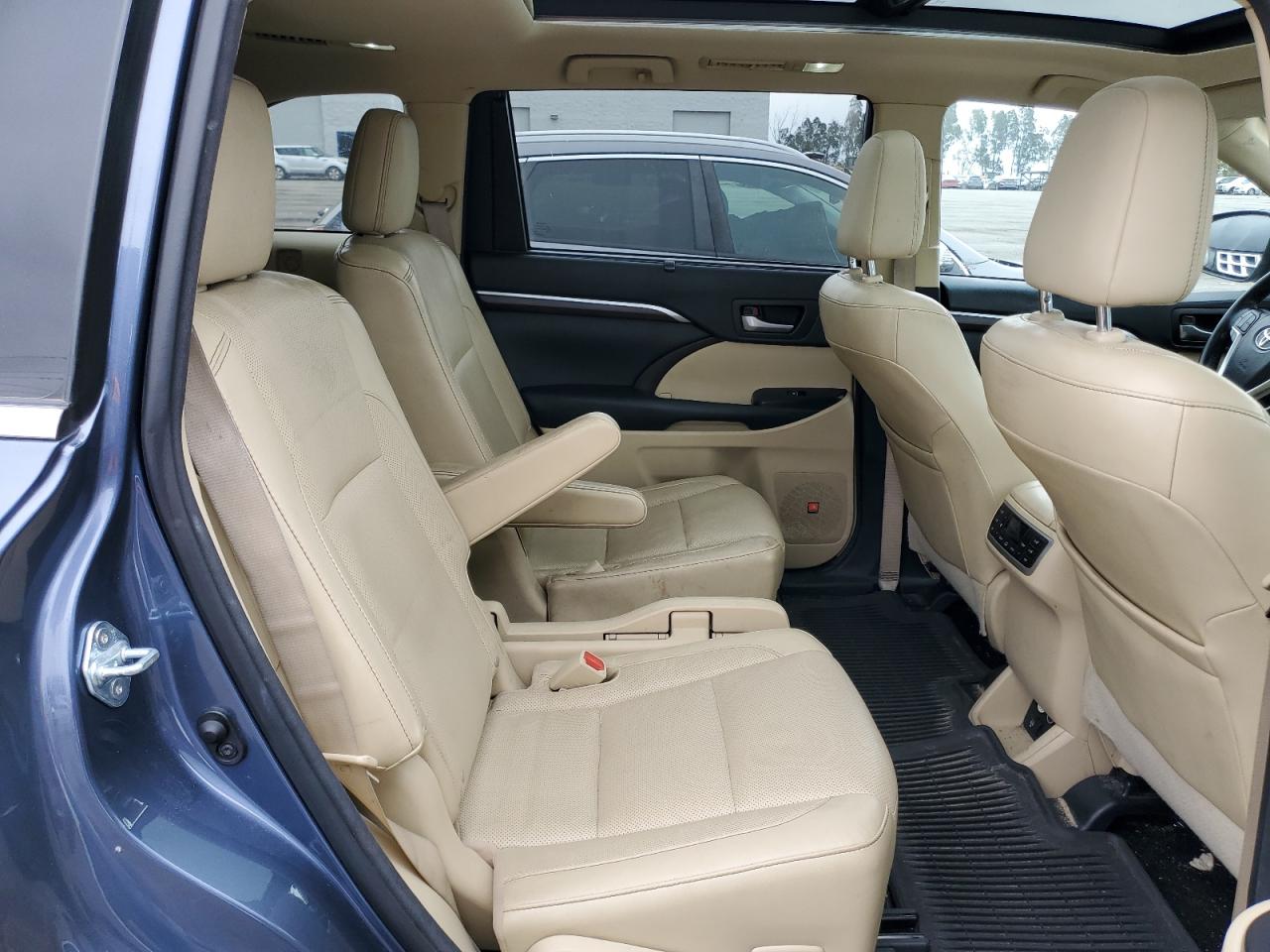 5TDDKRFH9FS163815 2015 Toyota Highlander Limited