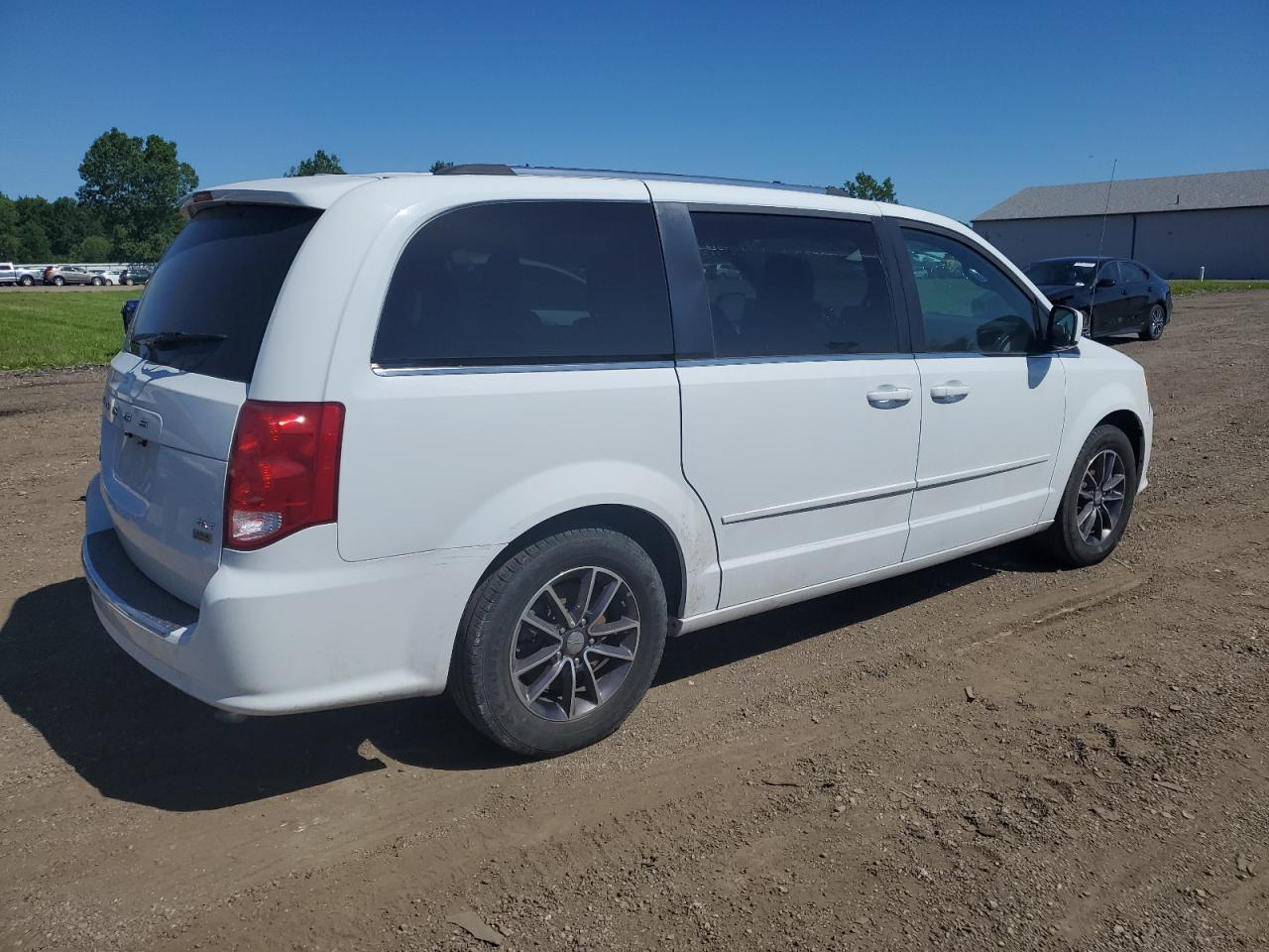 2C4RDGCG7HR813902 2017 Dodge Grand Caravan Sxt