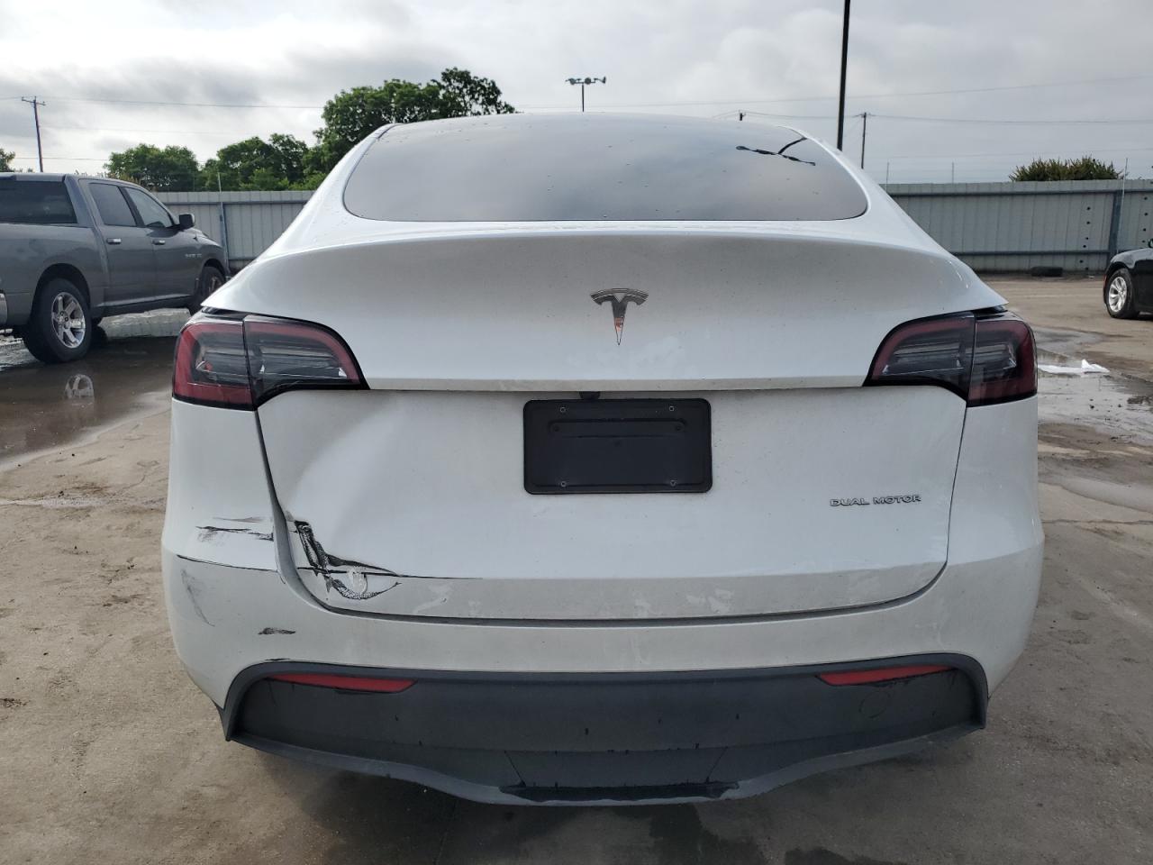 7SAYGDEE6PA146313 2023 Tesla Model Y