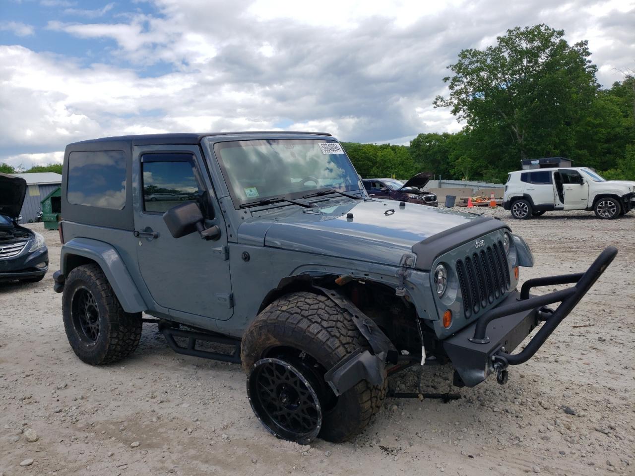 1C4AJWBG0EL172839 2014 Jeep Wrangler Sahara