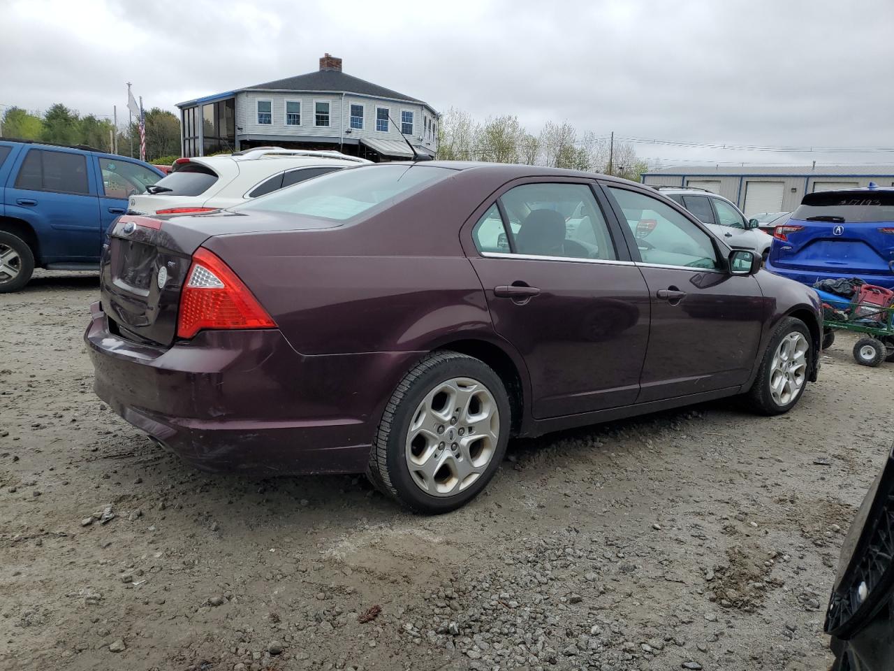 3FAHP0HAXBR229113 2011 Ford Fusion Se