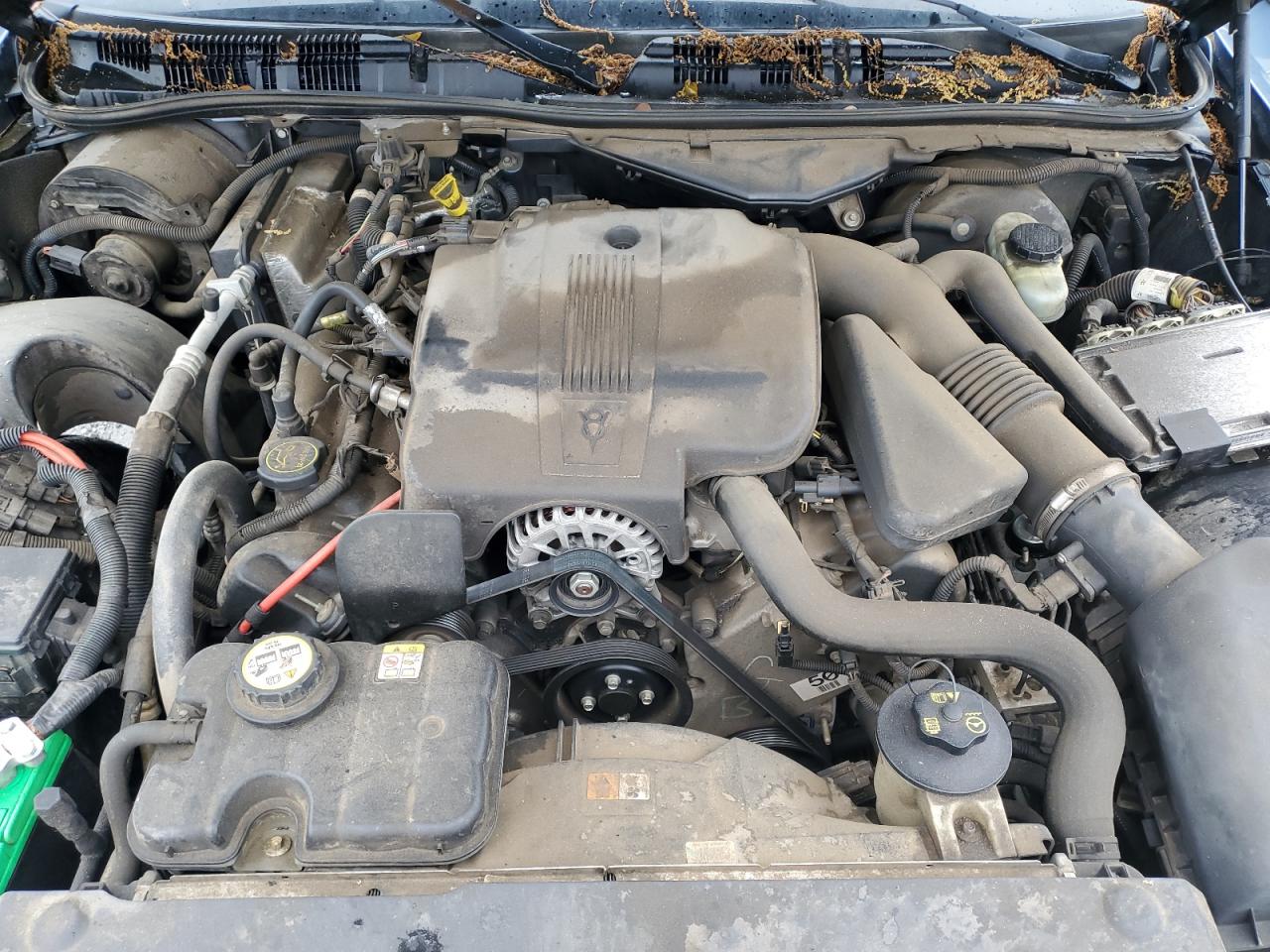 2MEFM74V88X603089 2008 Mercury Grand Marquis Gs