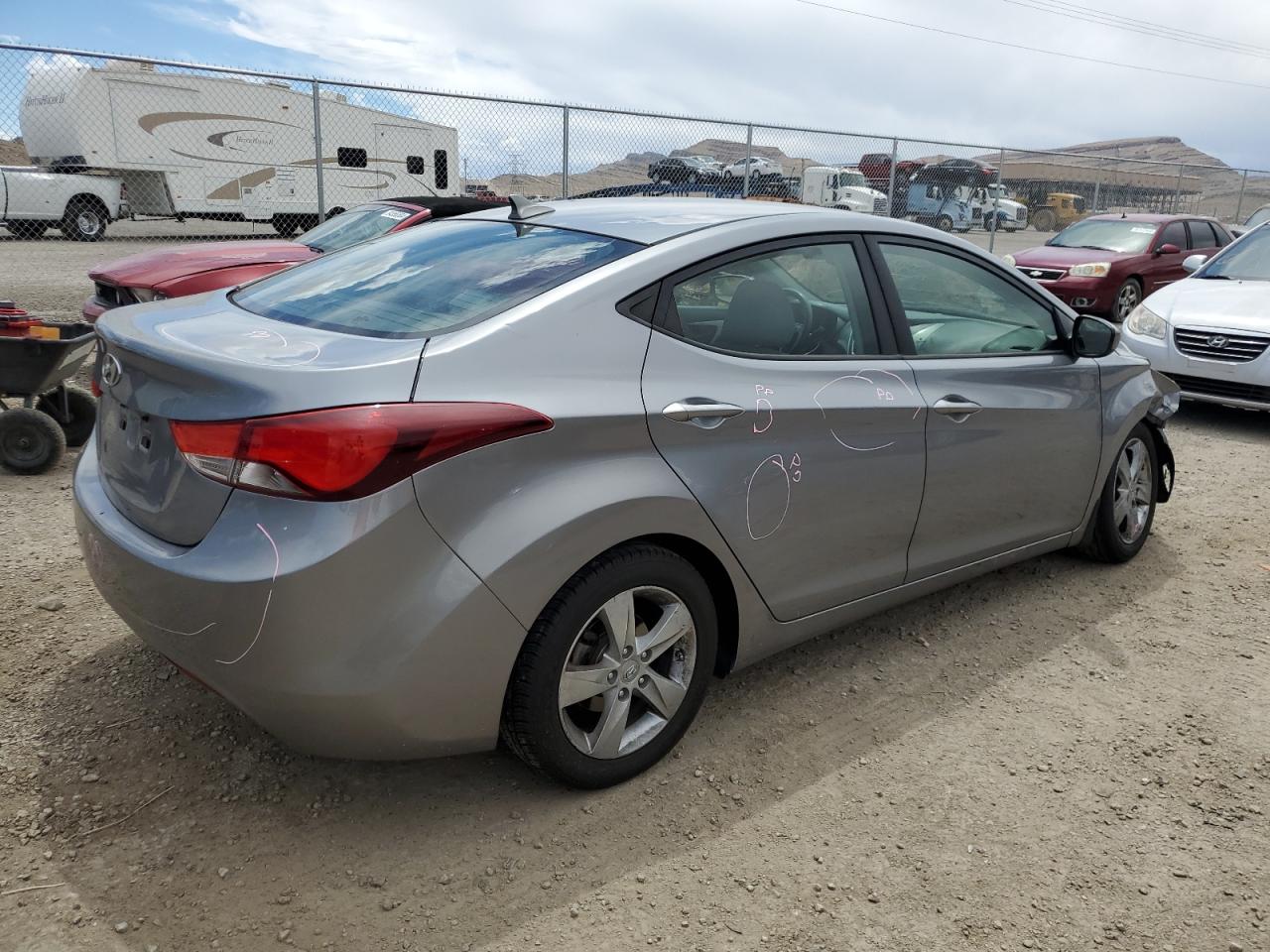 KMHDH4AE5DU736051 2013 Hyundai Elantra Gls