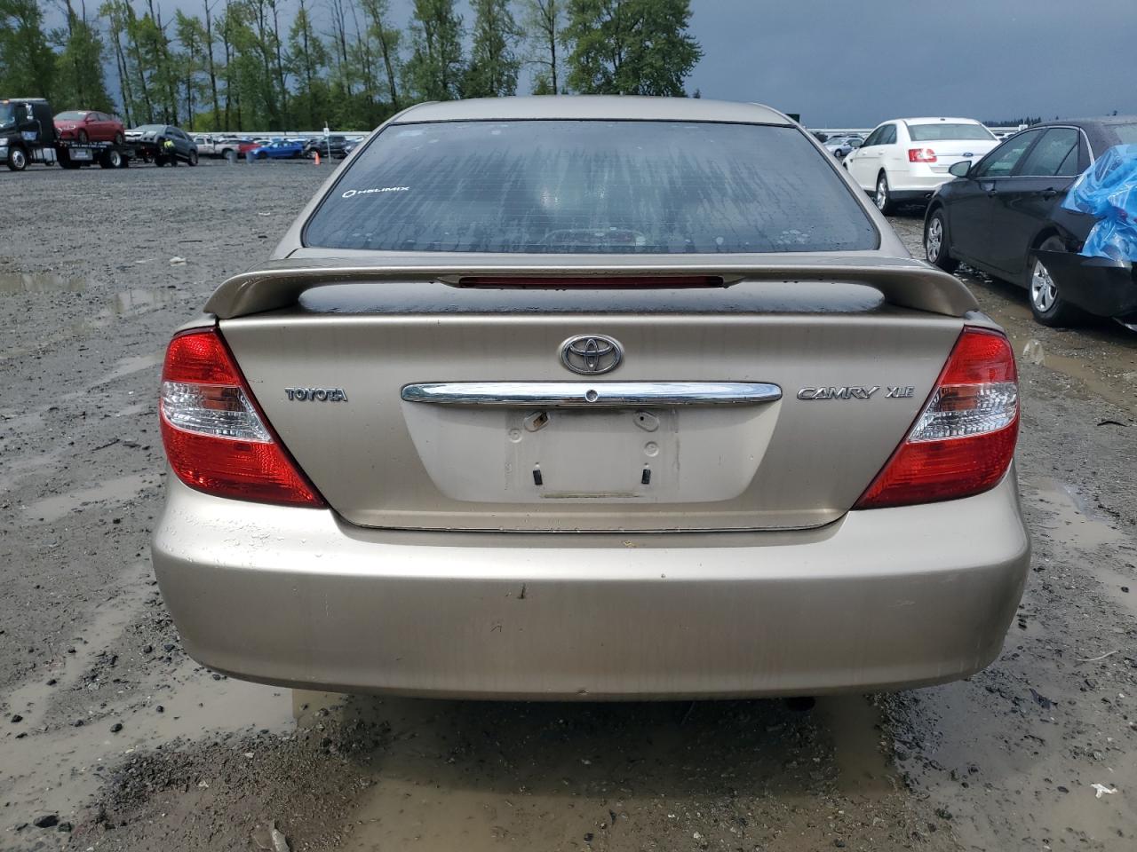 JTDBE32K320130111 2002 Toyota Camry Le