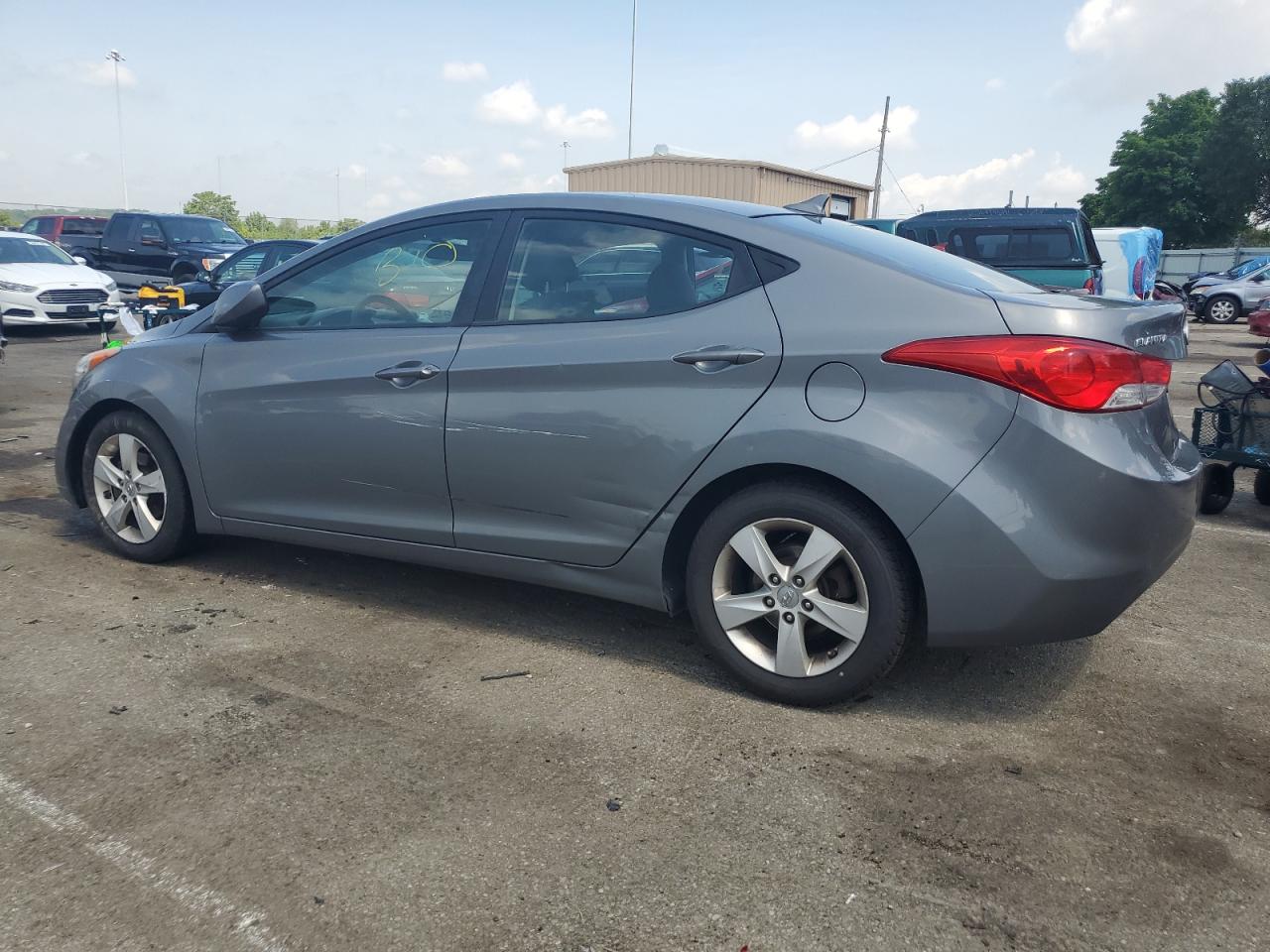 5NPDH4AE2DH395674 2013 Hyundai Elantra Gls