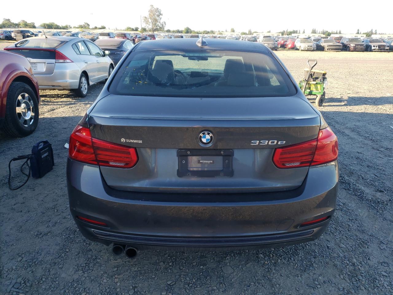 2017 BMW 330E vin: WBA8E1C32HA156592