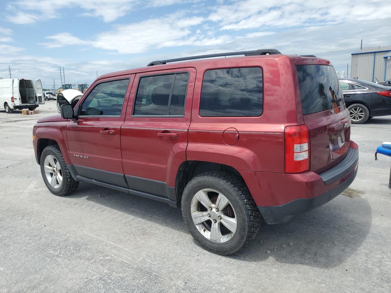 1C4NJRFB2ED726961 2014 Jeep Patriot Latitude