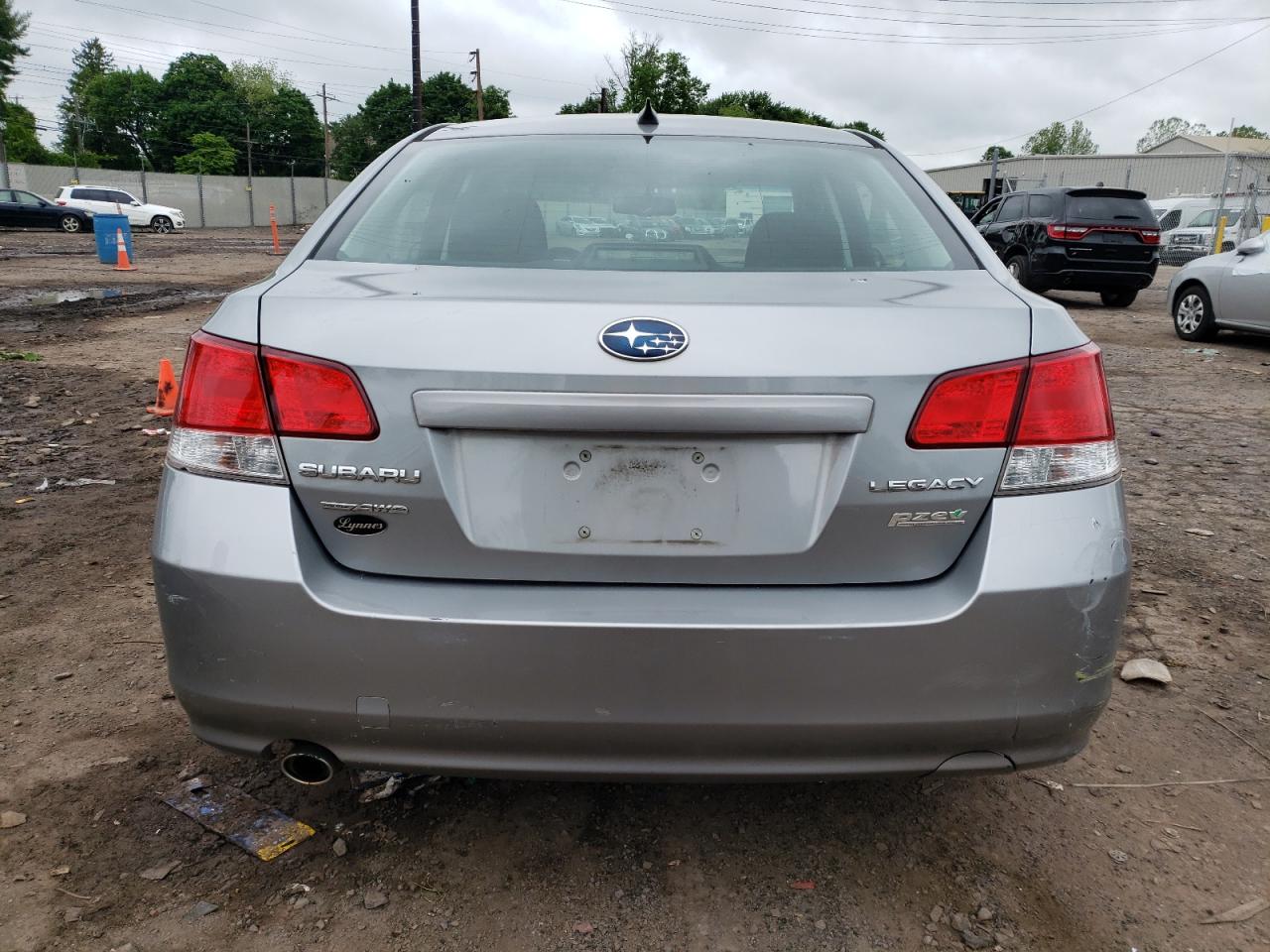4S3BMBH64B3248710 2011 Subaru Legacy 2.5I Premium