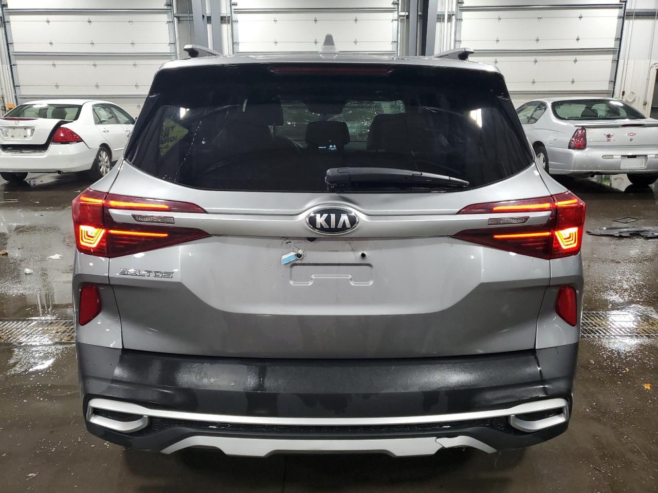 2021 Kia Seltos S vin: KNDEUCAA2M7135805