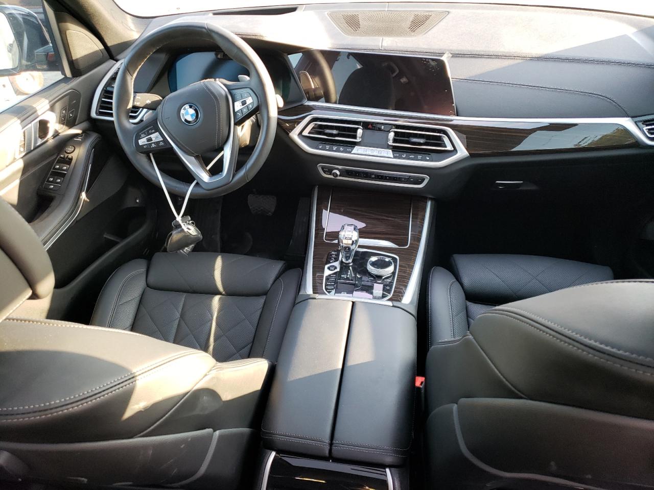 5UXTA6C07P9P98946 2023 BMW X5 xDrive45E