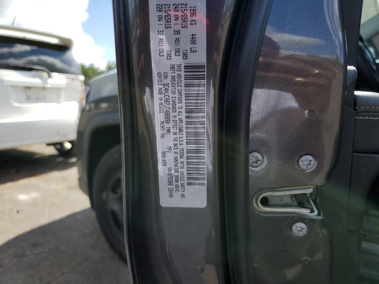 3C4NJCAB7JT488890 2018 Jeep Compass Sport