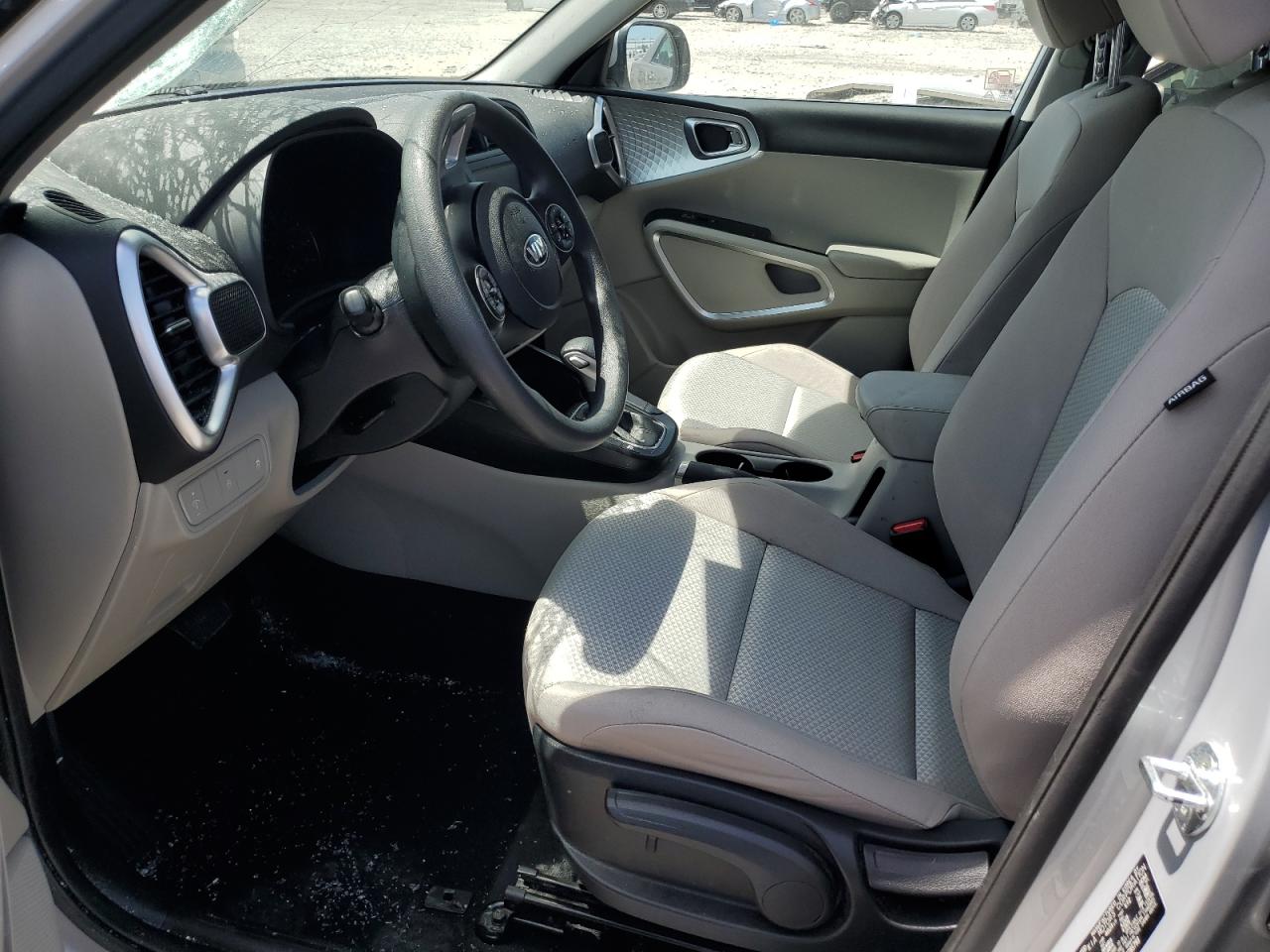 KNDJ23AU7M7785793 2021 Kia Soul Lx