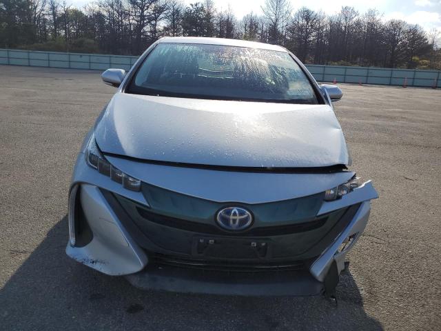 2017 Toyota Prius Prime VIN: JTDKARFP9H3039646 Lot: 54370034