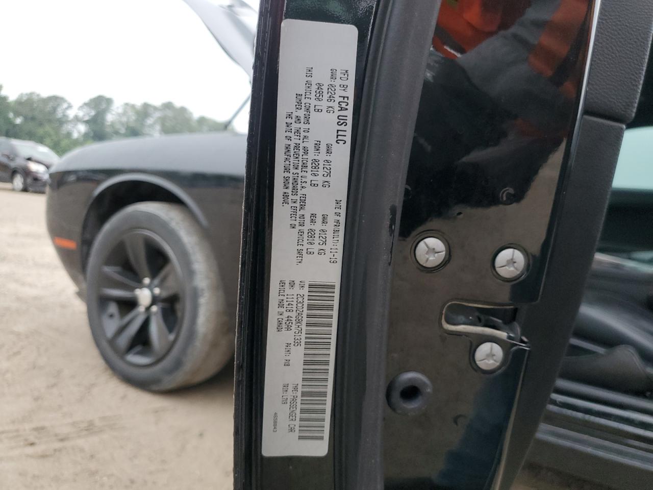 2C3CDZAG8KH751335 2019 Dodge Challenger Sxt