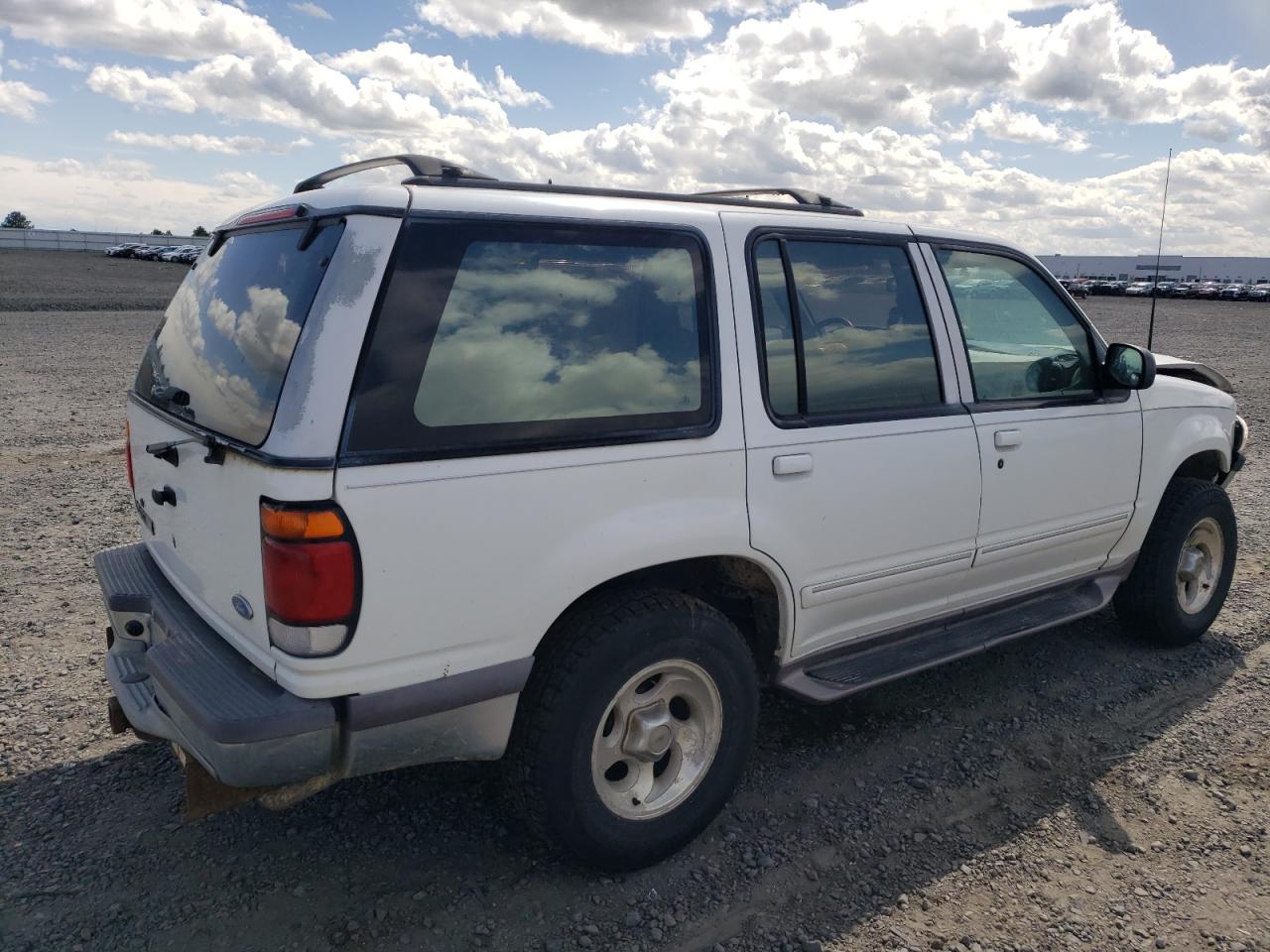 1FMDU34X6VZB10452 1997 Ford Explorer