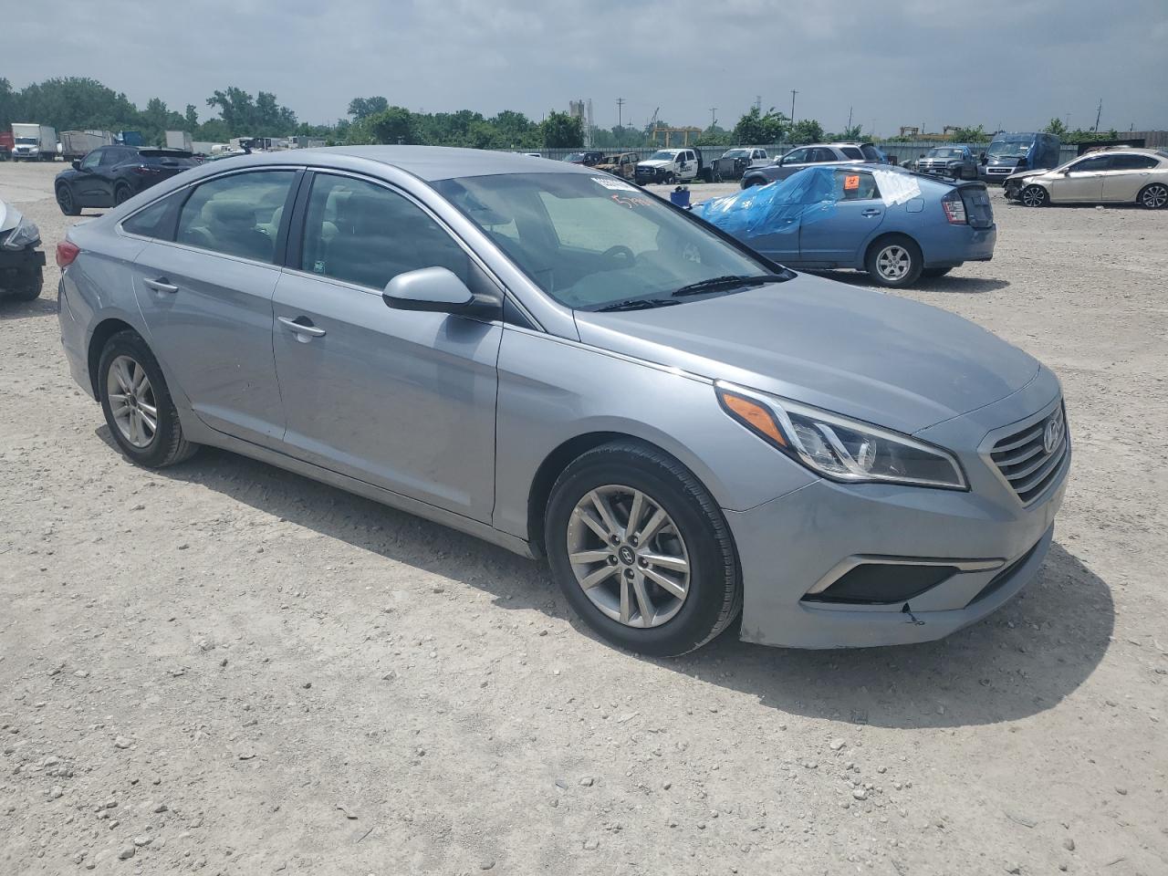 5NPE24AF5HH579818 2017 Hyundai Sonata Se