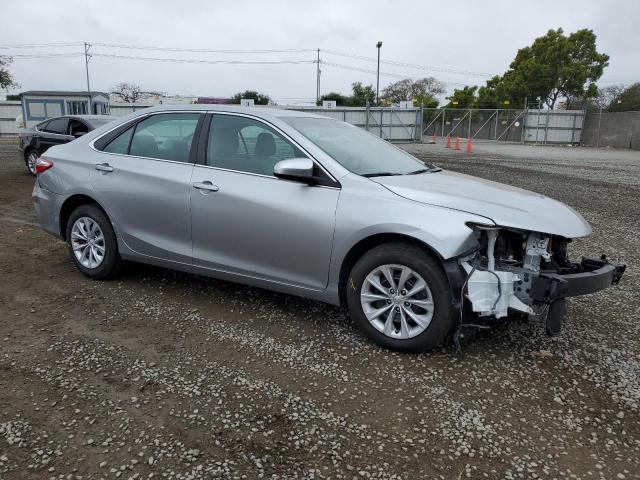 2015 Toyota Camry Le VIN: 4T4BF1FK5FR450994 Lot: 53455944