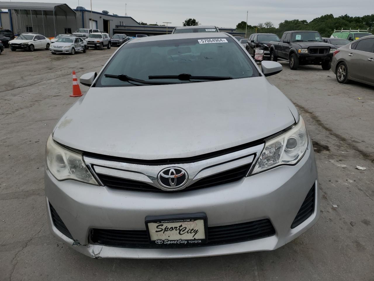 4T4BF1FK4ER425874 2014 Toyota Camry L