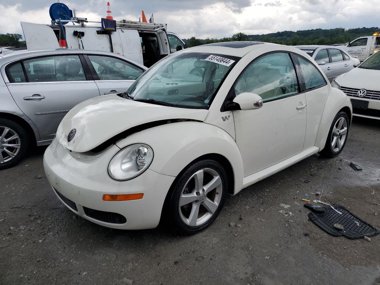 3VWFW31C28M511962 2008 Volkswagen New Beetle Triple White