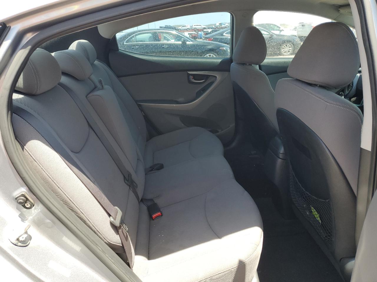 KMHDH4AE3GU483297 2016 Hyundai Elantra Se