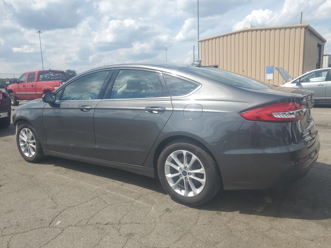 3FA6P0HD9LR227582 2020 Ford Fusion Se