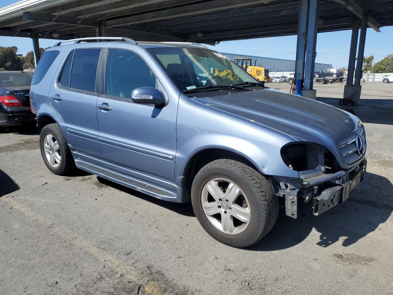 4JGAB57E15A526583 2005 Mercedes-Benz Ml 350