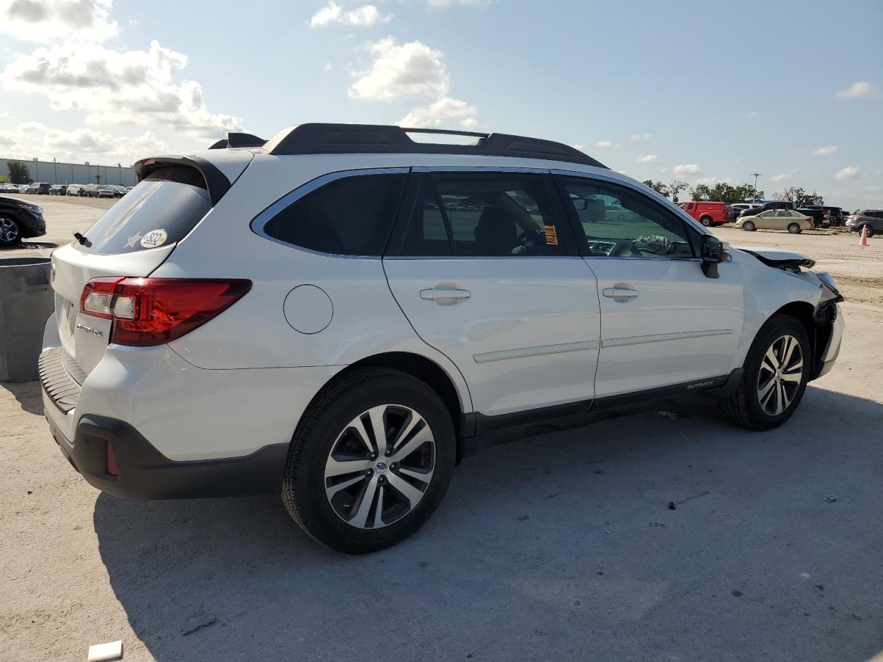 4S4BSANC0K3225284 2019 Subaru Outback 2.5I Limited