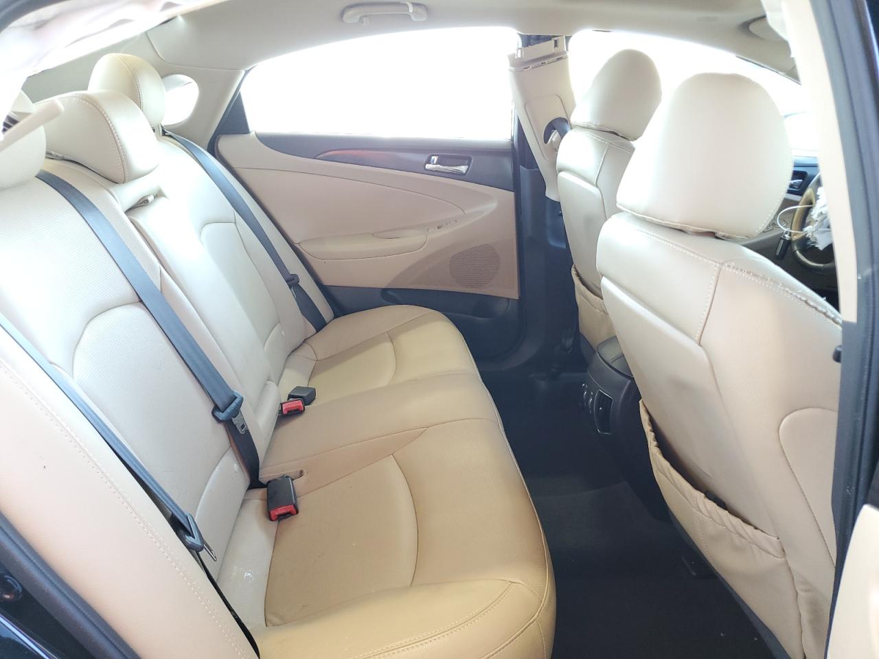 5NPEC4AC3DH783398 2013 Hyundai Sonata Se