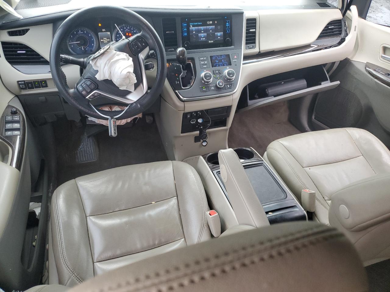 5TDDK3DC3FS101802 2015 Toyota Sienna Xle