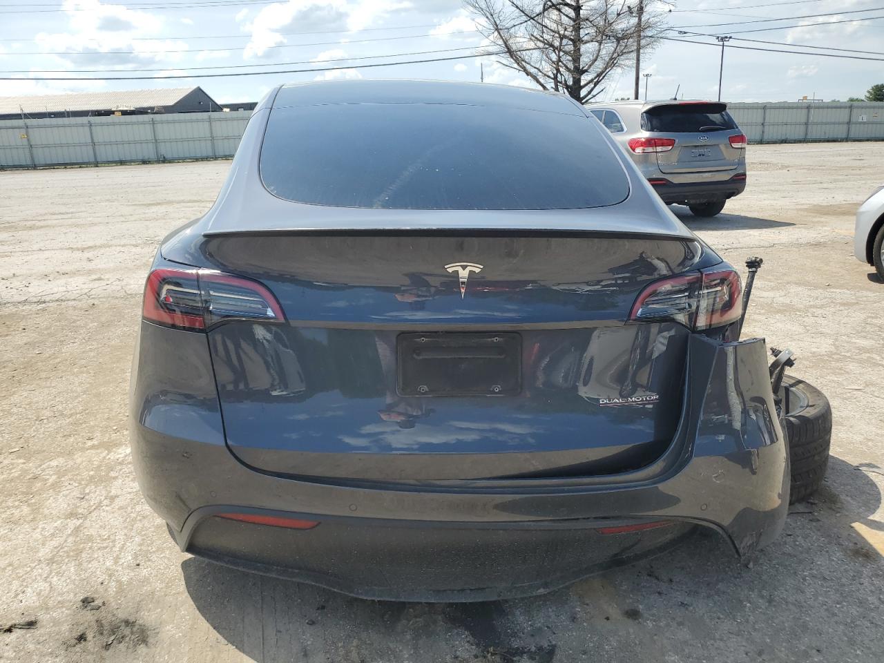 7SAYGDEF5NF395100 2022 Tesla Model Y