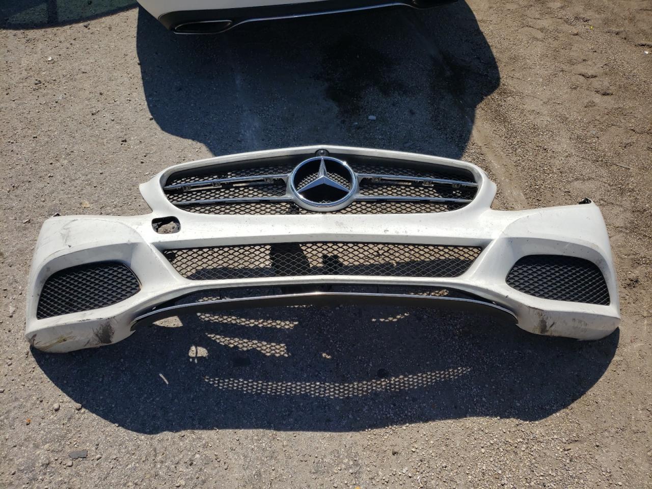 55SWF4JB5JU237732 2018 Mercedes-Benz C 300