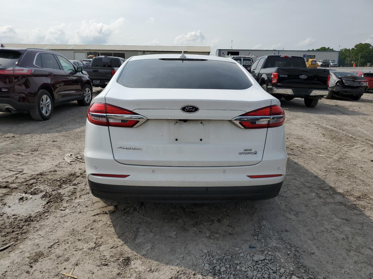 3FA6P0LU6KR254681 2019 Ford Fusion Se